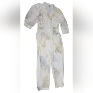 Universal Threads Women's White Watercolor Jumpsuit Romper Size 8 NWT